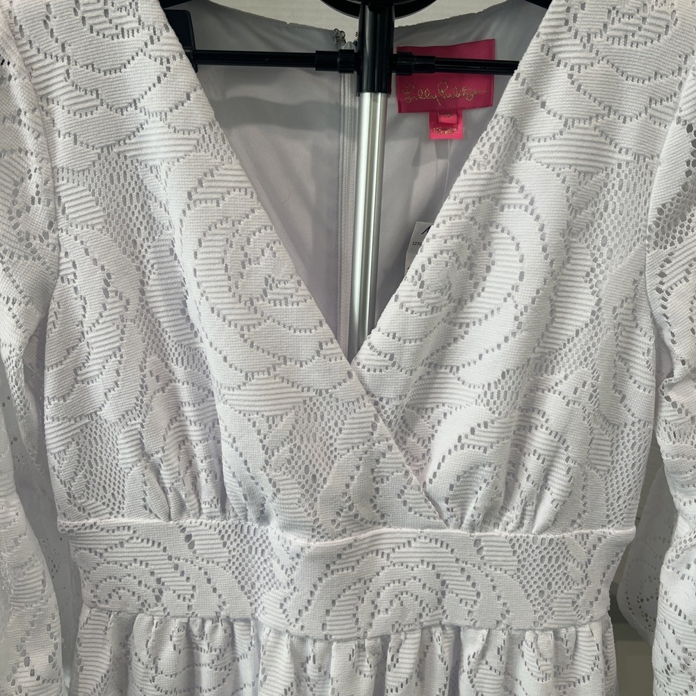 Lilly Pulitzer Cecilia White Floral Lace Graduation Dress Sz 10 VNeck 3/4 Sleeve - Picture 2 of 8